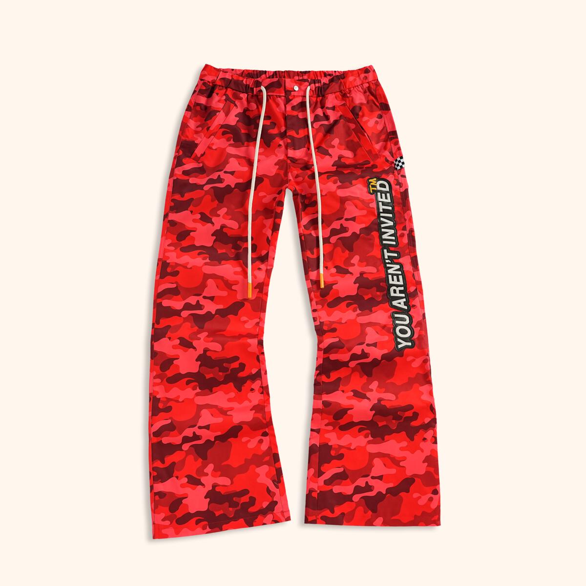 Hyde Park Find The Zip Camo Pant - Red